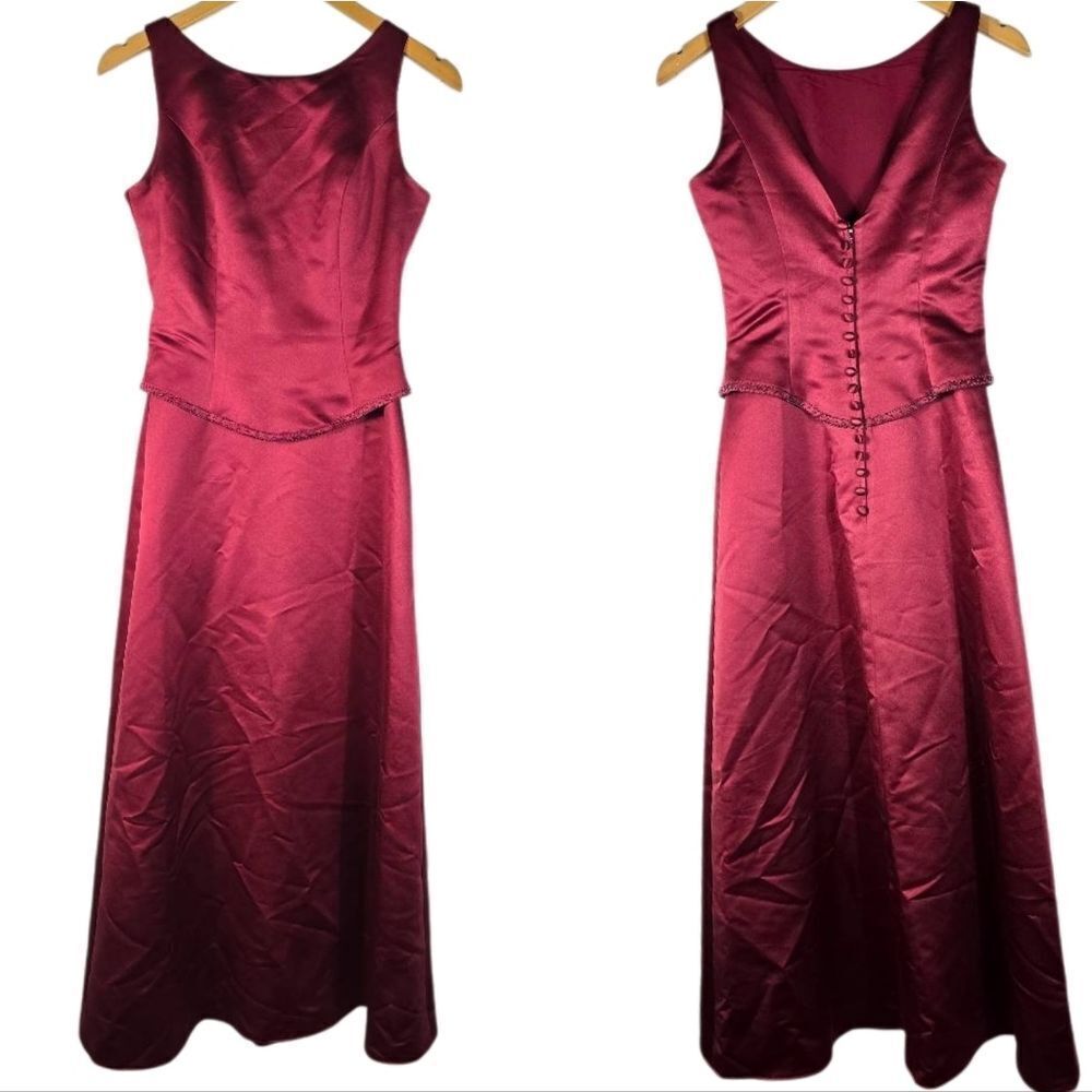 Ginnis Fashion Burgundy Satin Gown